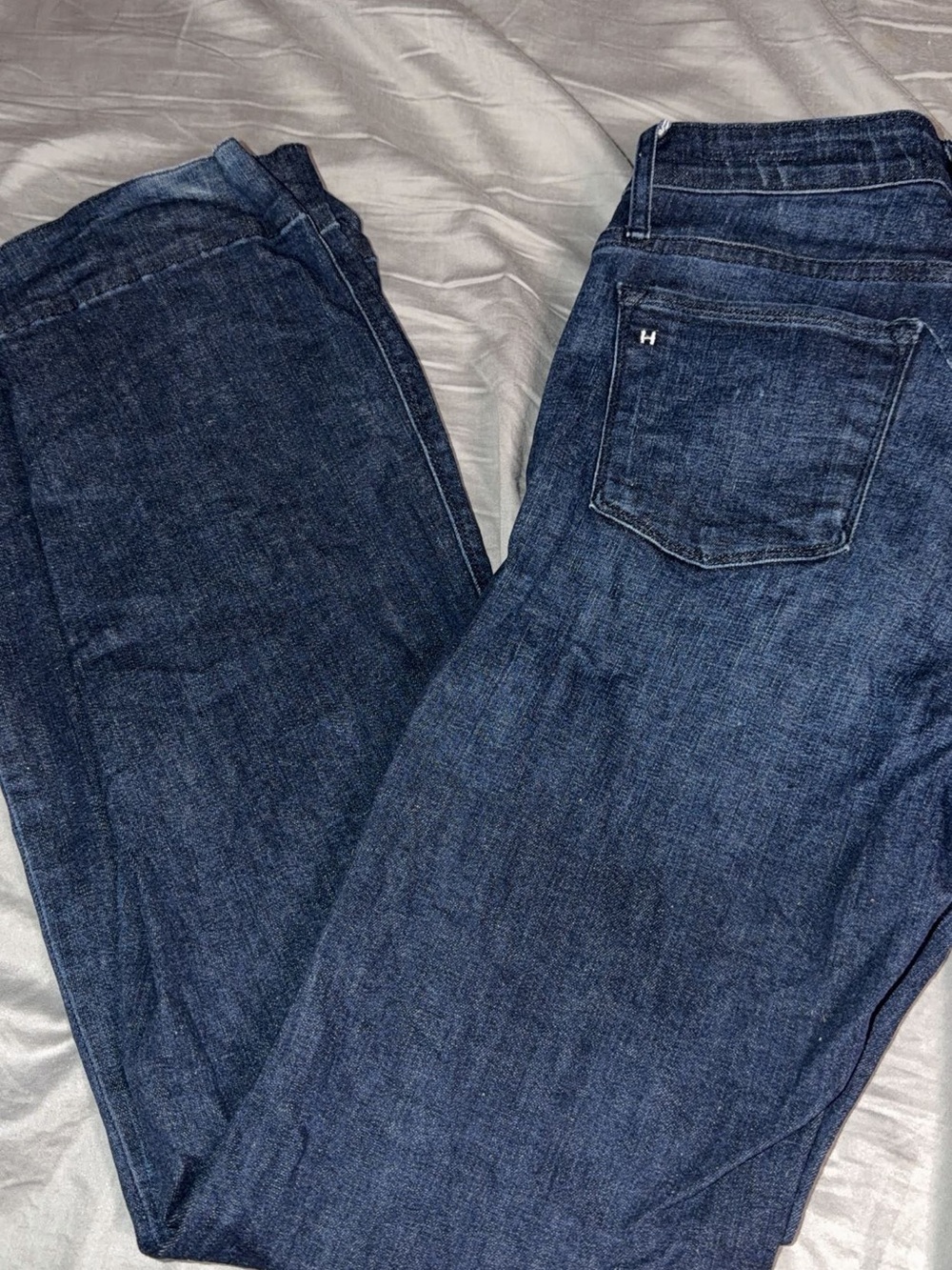 Women's Straight-Leg Jeans in Deep Indigo